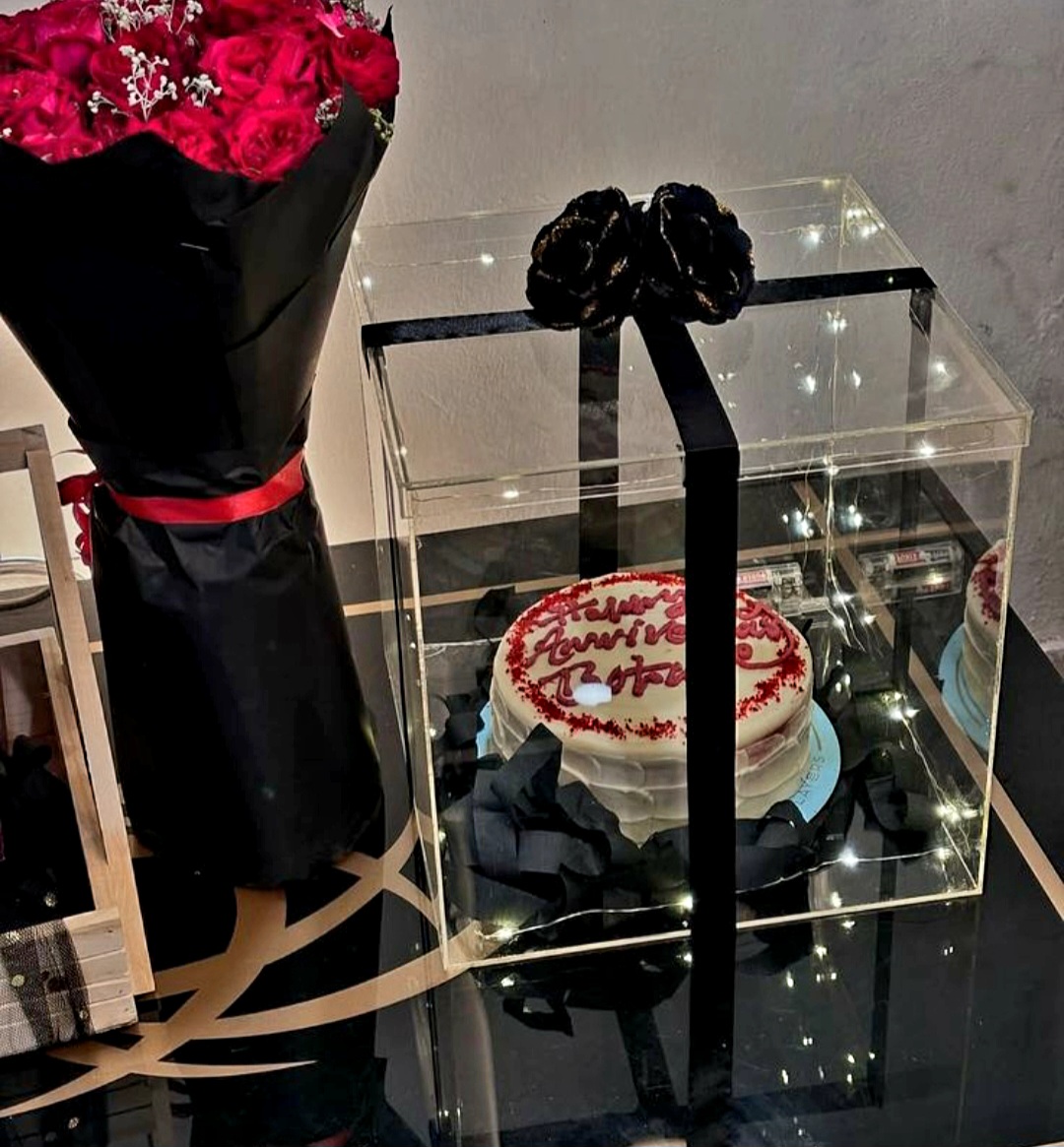 Customized Acrylic Gift Box – Personalized Name & Size Premium Transparent Gift Box - Image 7